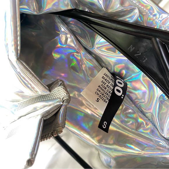 K TOÖ Holographic Puffer Jacket - Picture 6 of 10